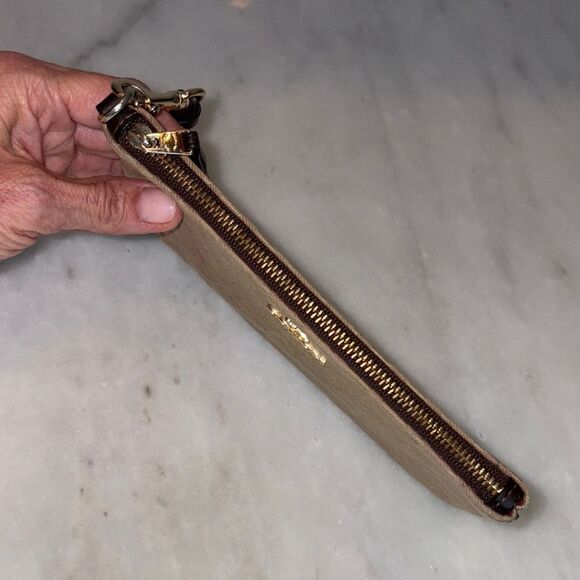 Coach Wristlet Bag Purse Jacquard Signature Logo Canvas Large Wristlet - Picture 10 of 15